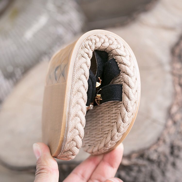 Dép Sandal nữ đế bằng quai mảnh đính đinh da lộn êm chân đi được 2 kiểu-SB17