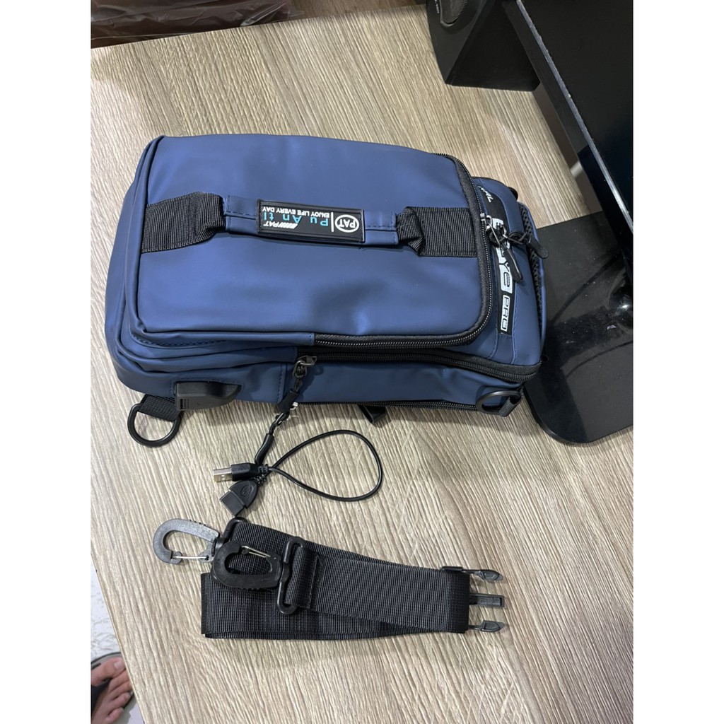 Túi đeo chéo PVC cao cấp quai xách ngang có sạt F30 Shalla