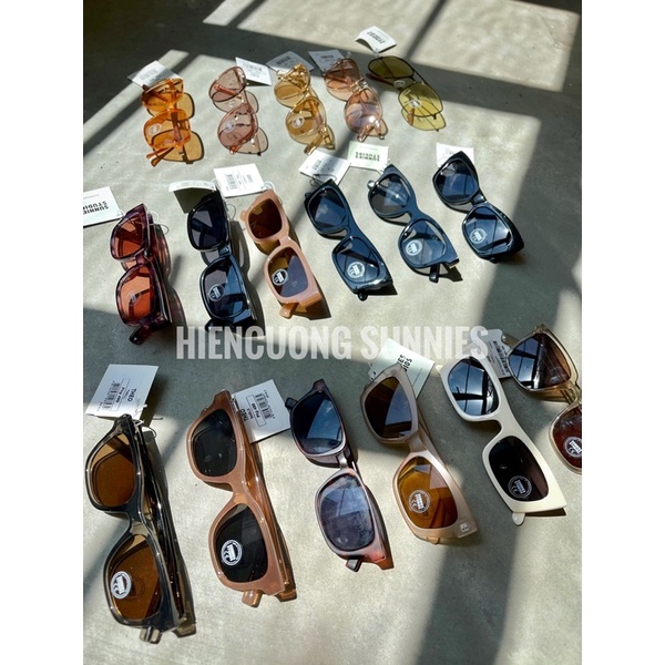 Kính mắt SUNNIES STUDIOS