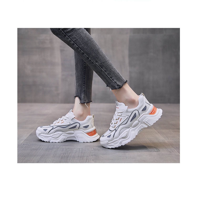 Giày nữ đế cao màu trắng êm chân năng động thể thao mẫu mới 2024 GUMI giá rẻ