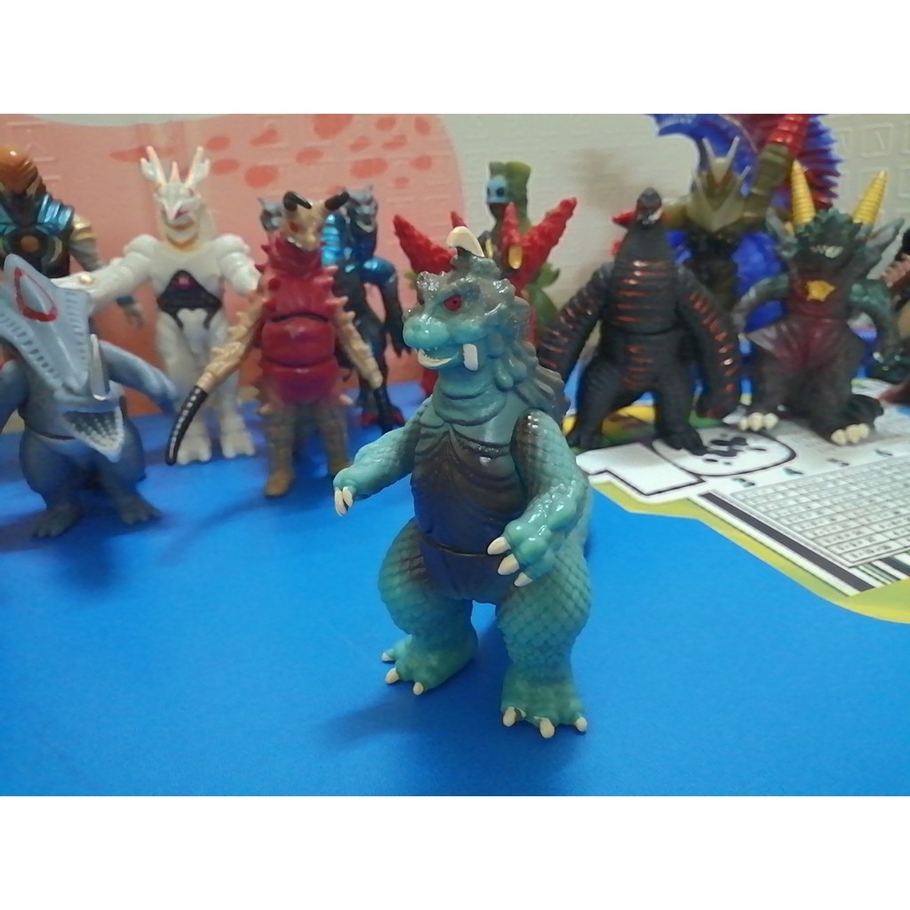 Mô hình Quái vật Gomess 13cm Kaiju Ultraman Series Siêu nhân điện quang [Đồ Chơi 24/7]