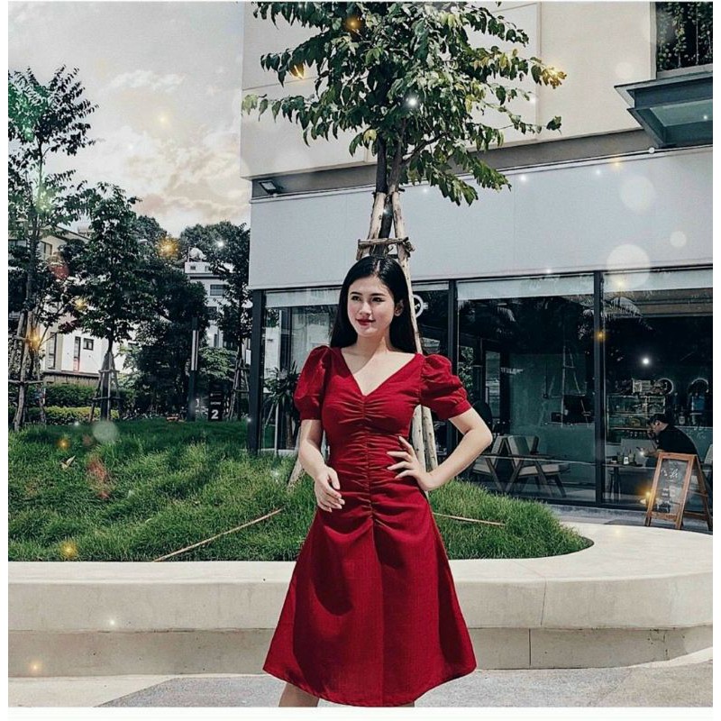 ĐẦM CỔ V NHÚN GIỮA SANG TRỌNG