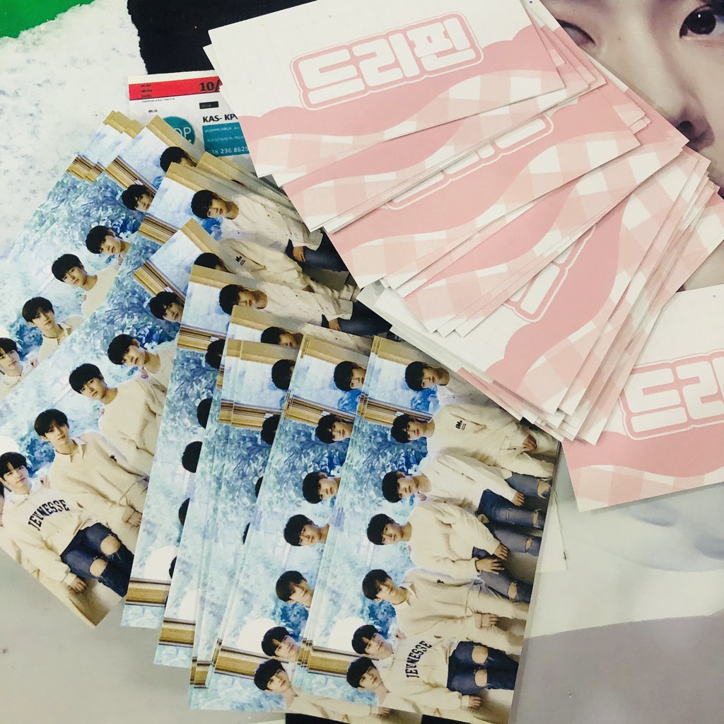 50/ 100 card in theo yêu cầu cắt sẵn.