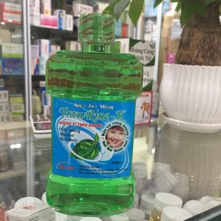 Nước súc miệng trầu không