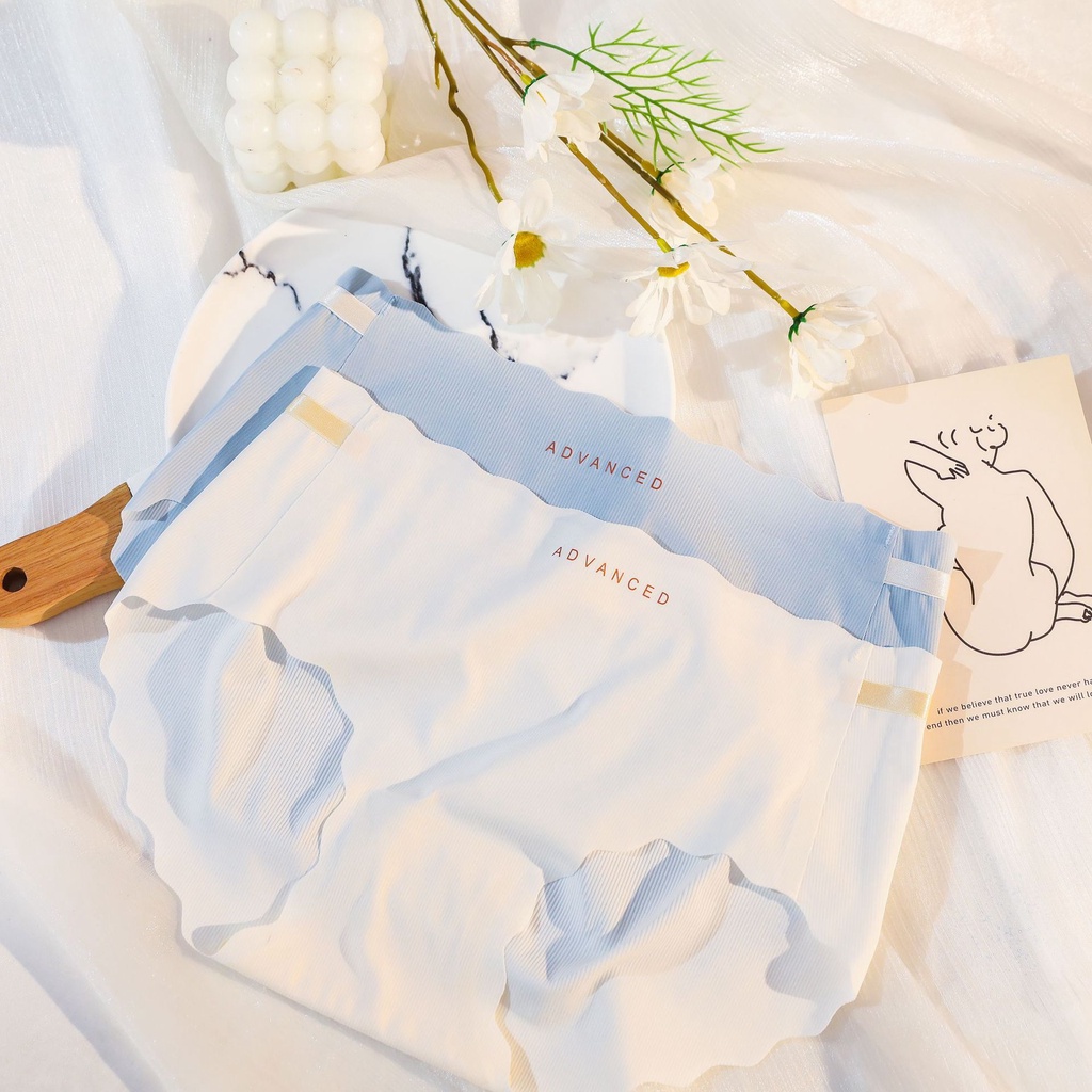 Quần Lót Không Đường May Dễ Thương Cho Bé Gái