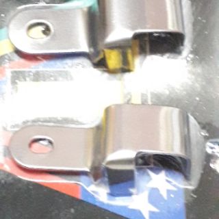 Pát kẹp nút kèn Dream inox