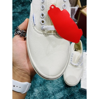 Giày Vans trắng kem