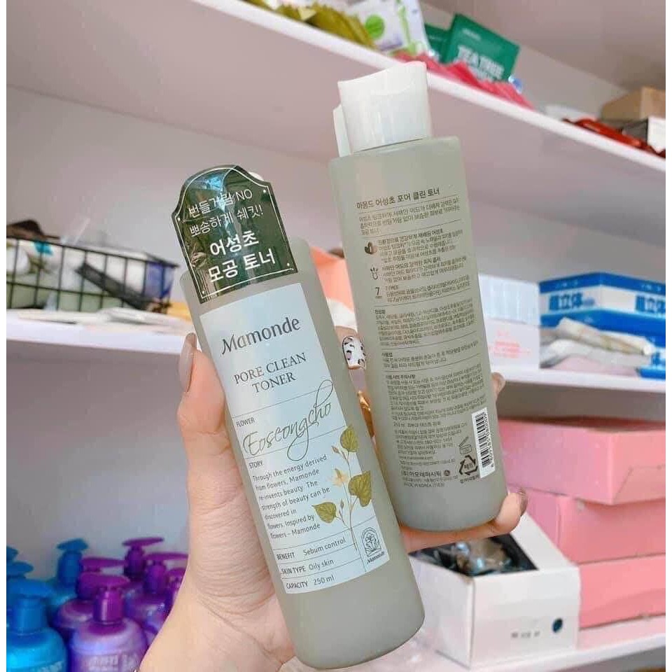 Nước Hoa Hồng Mamonde Rau Diếp Cá Dành Cho Da Dầu Mụn Pore Clean Toner 250ml 5.0