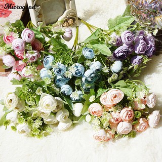 Hoa để bàn trang trí ngày cưới độc đáo