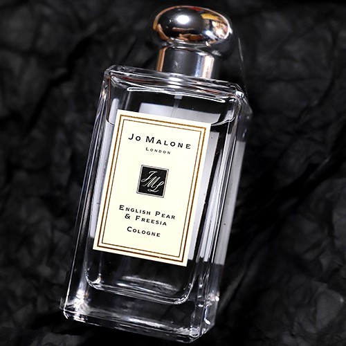 <𝗡𝗲𝘄> Mẫu thử nước hoa jo malone english pear & freesia 10ml dạng xịt. 𝗔𝘂𝗿𝗼𝗿𝗮'𝘀 𝗣𝗲𝗿𝗳𝘂𝗺𝗲 𝗦𝘁𝗼𝗿𝗲 ®️