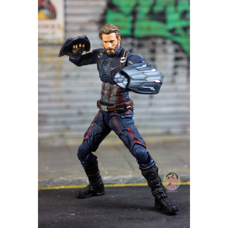 Mô Hình Nhân Vật Captain America Thiết Kế Sống Động