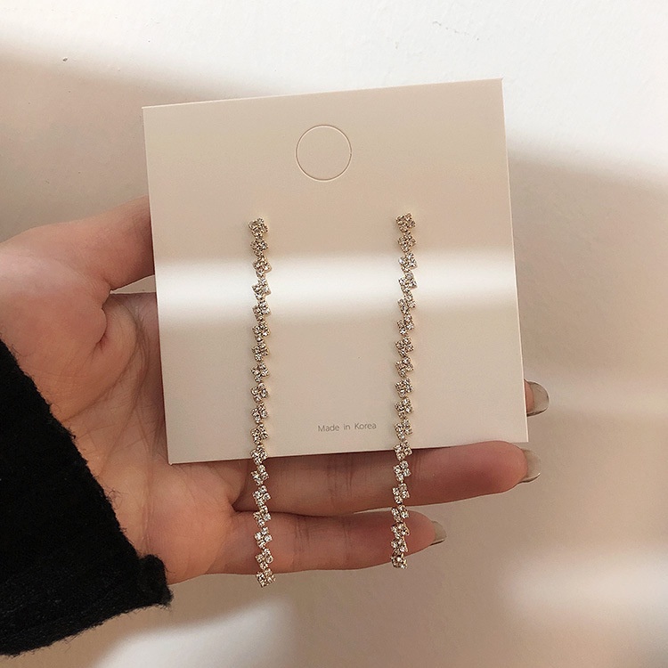 Khuyên Tai Dáng Dài Phối Tua Rua Phong Cách Hàn Quốc Moouga/s925
