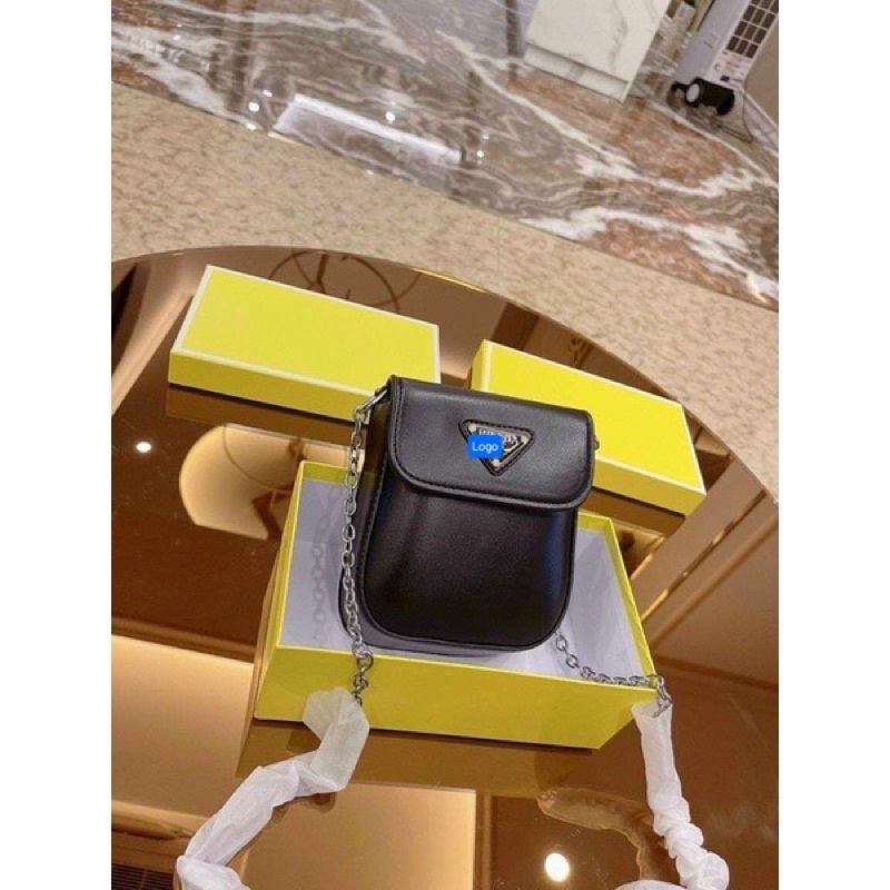 túi đeo chéo PRADA( ảnh thật ở cuối) chất da cao cấp mềm mại thời trang