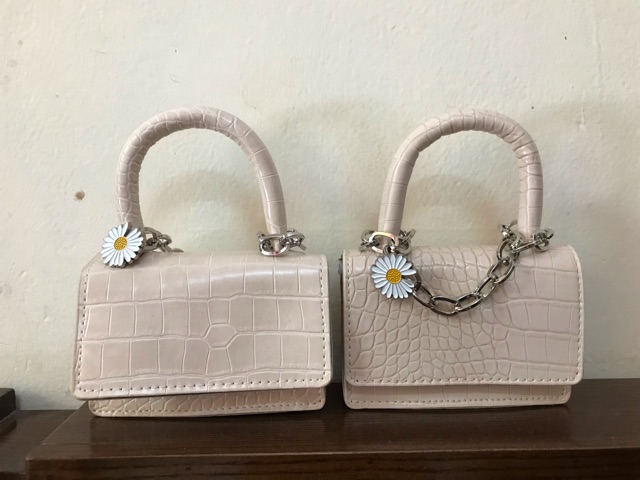 Video thật - so sánh hàng rẻ) Túi hộp hoa cúc da sần 2 size S020