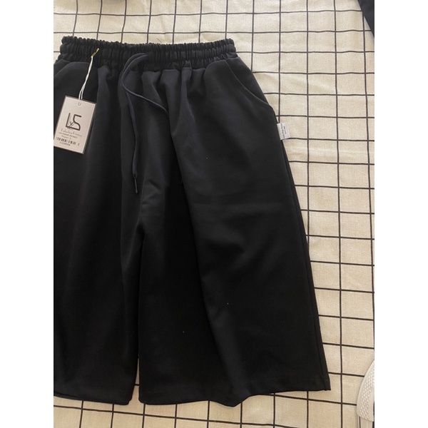 Quần short nam nữ Lylyshop chất umi cotton mịn lì kiểu quần đùi ống rộng unisex phối túi phong cách cá tính có size M,L