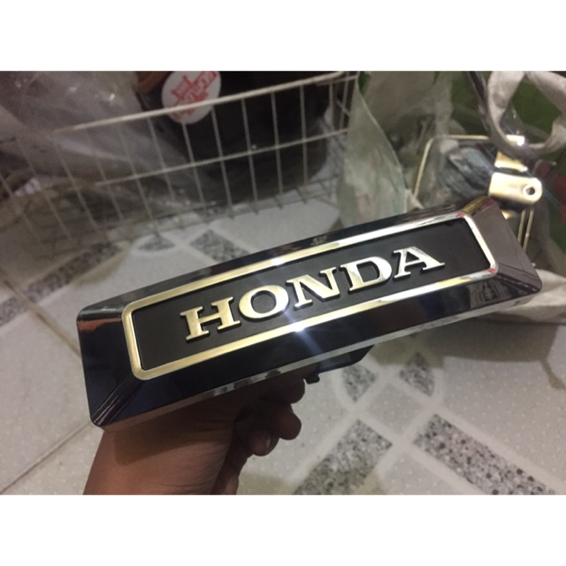 Logo Honda lắp phuộc trước xe Honda67 CD50s CL50s