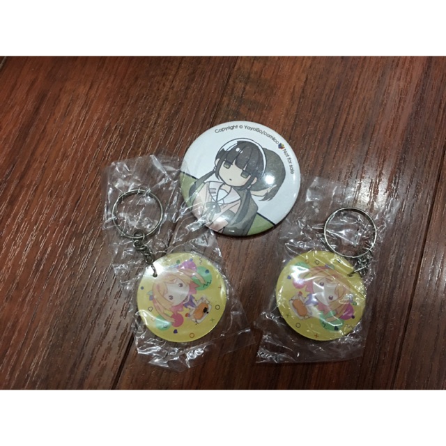 Móc khoá, huy hiệu anime