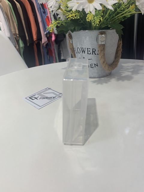 Hộp nhựa đựng 4 pin 18650