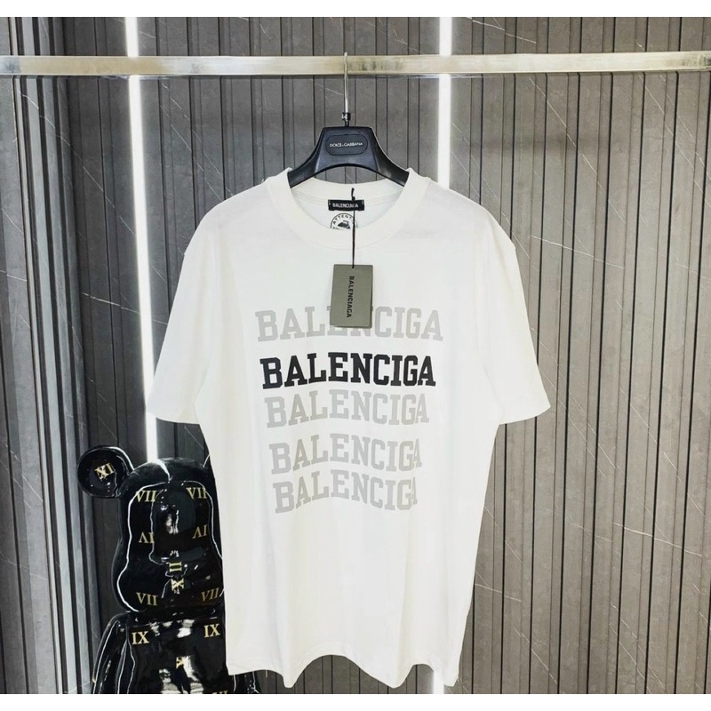 Áo phông thời trang hai mầu trắng đen có họ tiết in logo, Áo cộc tay cổ tròn phong cách giới trẻ cotton btshop từ45-75kg