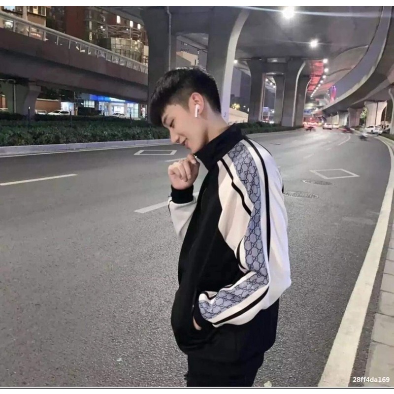 Áo gió, Áo khoác dù 1 lơp phối viền tay