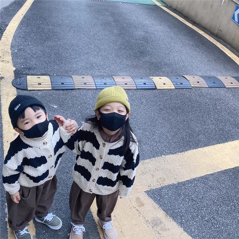 Áo khoác cardigan kẻ sọc xinh xắn thời trang dành cho bé