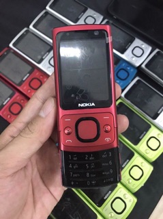 Điện thoại Nokia 6700 Slide