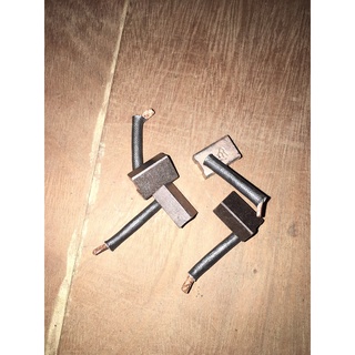Sản phẩm gia đình làm: than đề xe con 7x13x17 1 bộ 4 cái