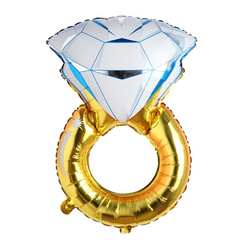 Bong bóng hình nhẫn kim cương cho tiệc cưới
