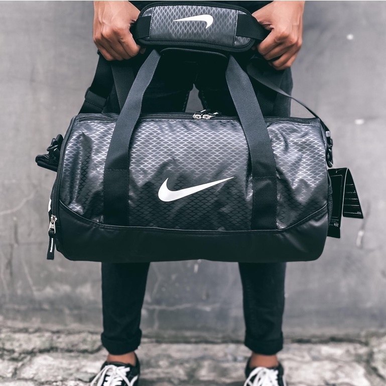 [ BÁN CHẠY ] Túi trống Du Lịch Nike Mini Team Training Duffel Bag - BA4516 -001 | HÀNG XUẤT DƯ XỊN 1:1 / ẢNH THẬT