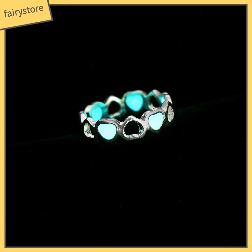 Nhẫn hình trái tim phát sáng cho nữ