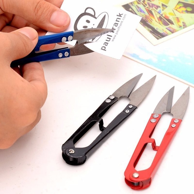 Vỉ 12 Kéo Bấm Chỉ Quần Áo Sắt Sắc Màu