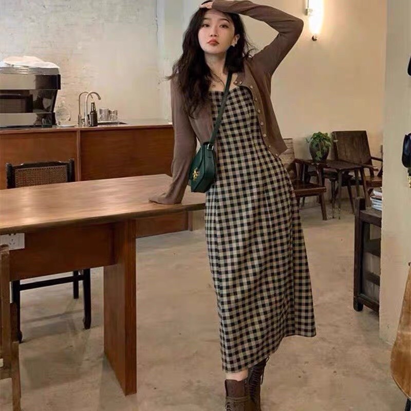 Váy Hai Dây Kẻ Nâu Ulzzang