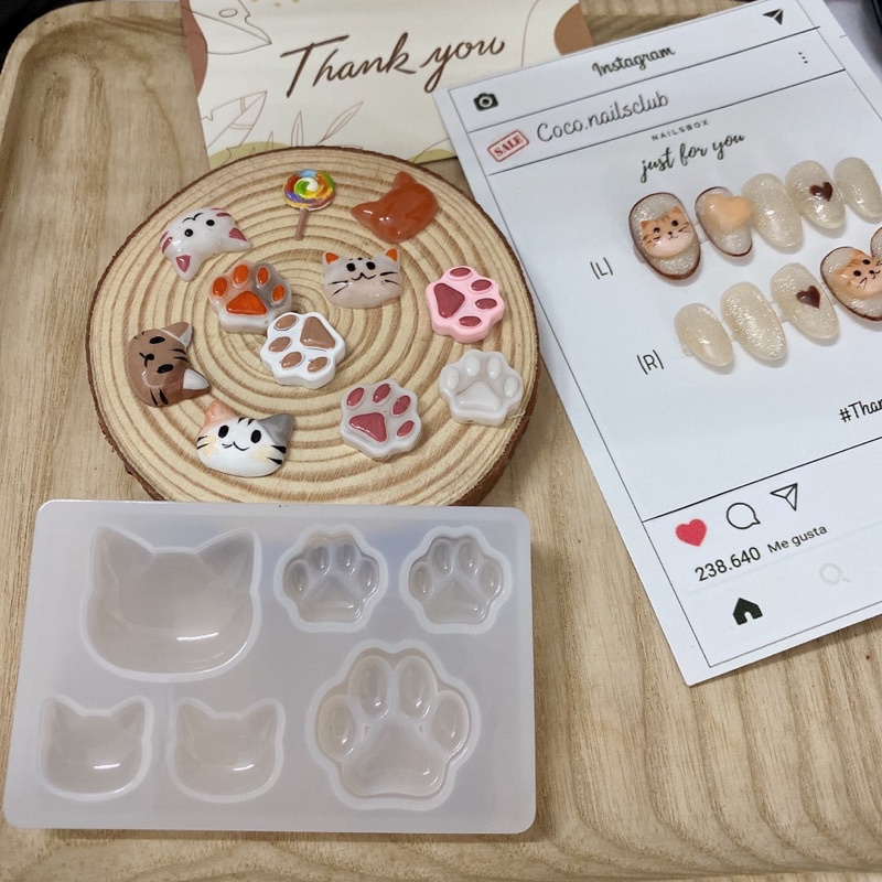 Khuôn nails mèo xinh xắn