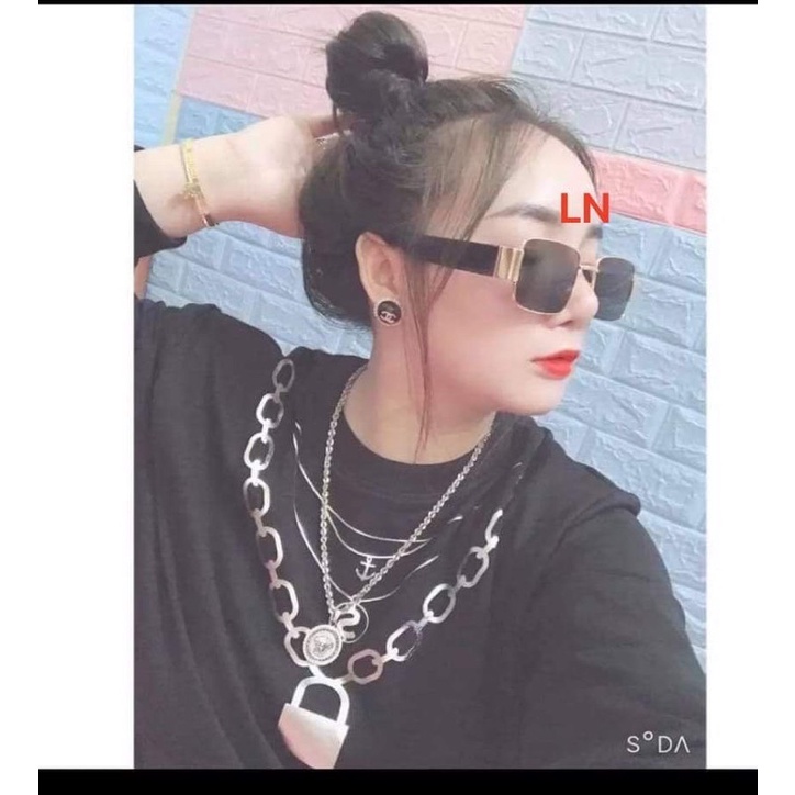 Áo vòng cổ xích khoá tráng gương bo gấu DA6