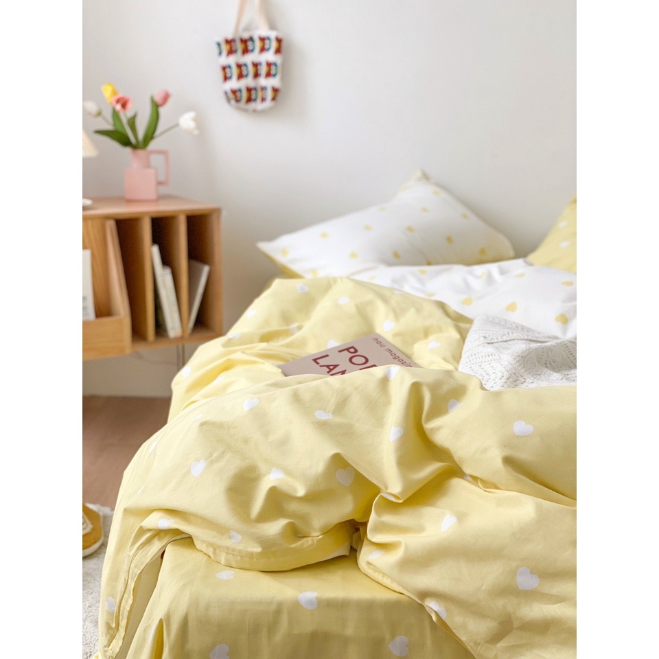 Bộ chăn ga gối cotton poly 2 mặt Lidaco decor phòng ngủ vintage - Tim vàng trắng (SP001453)
