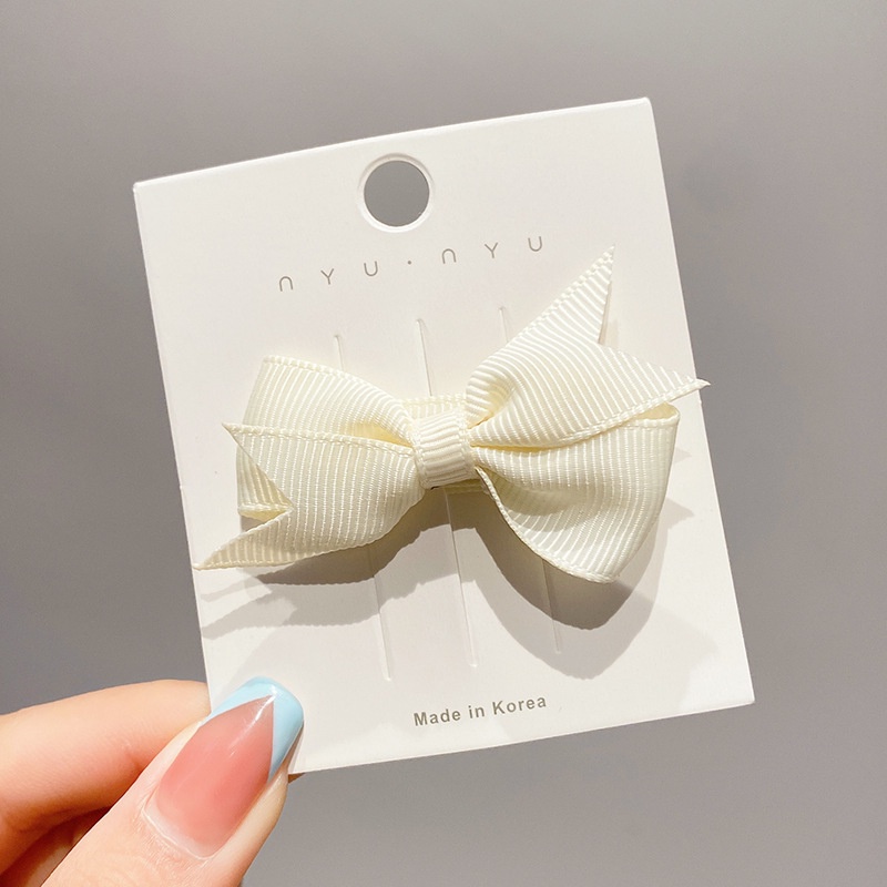 Kẹp tóc nơ thời trang phong cách Hàn Quốc cho bé.