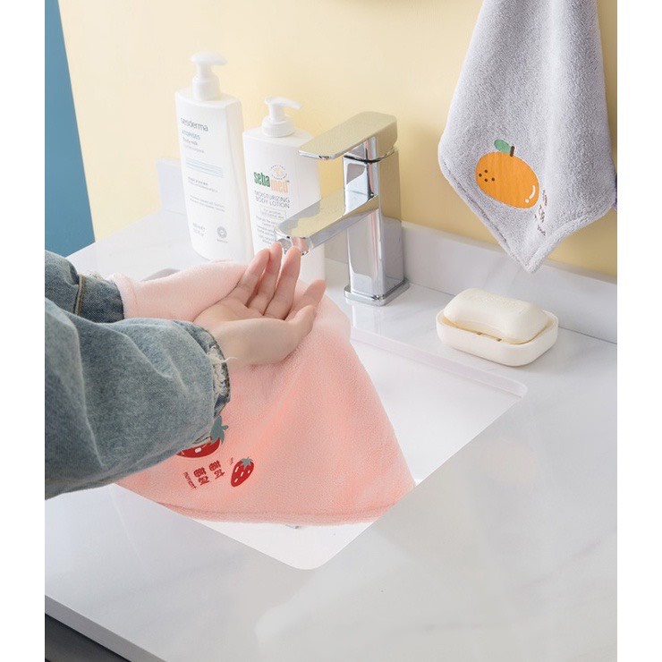 Khăn Lau Tay Nhà Bếp Treo Tường Hình Hoa Quả, Giẻ Lau Bếp Siêu Thấm Hút Kiểu Dáng Dễ Thương - Family Care