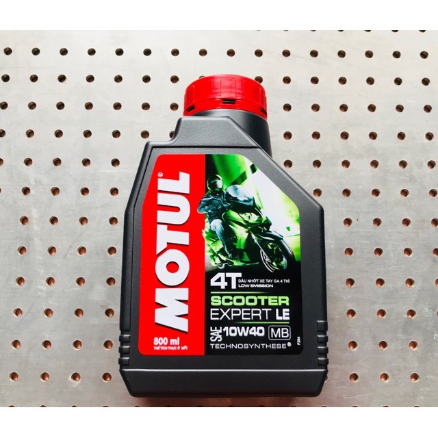 Nhớt Xe Tay Ga Motul Scooter Expert LE 10W-40 0.8L