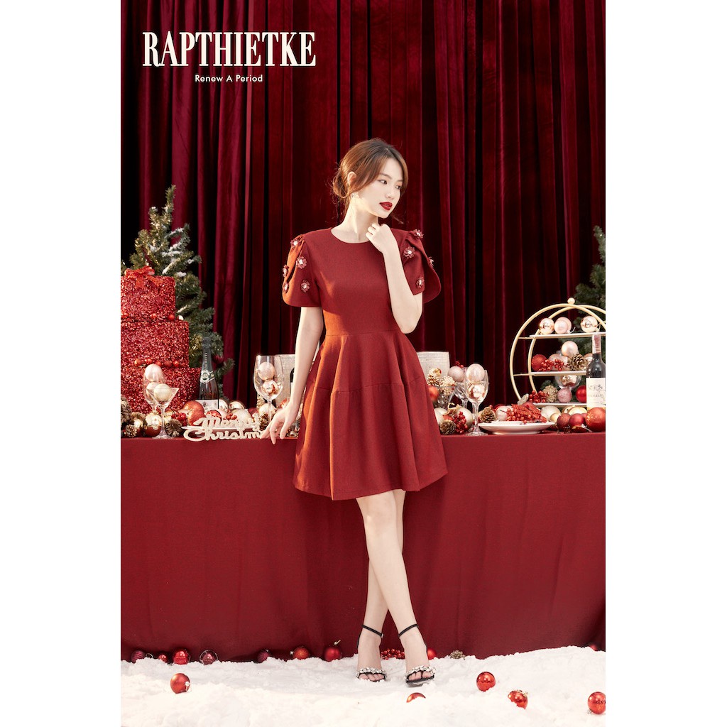 RẬP - Đầm Tay Đấp Có Đính Hoa Tùng Xòe - MERRY 19 ĐỎ
