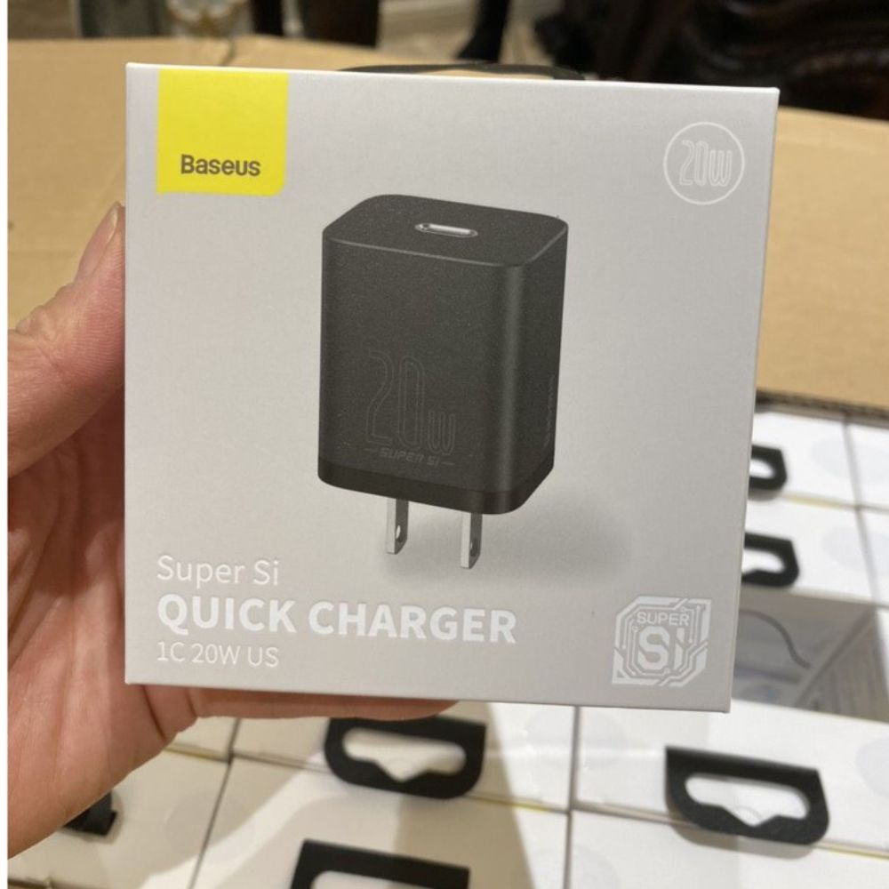Củ sạc nhanh 20W Baseus Super Si CCSUP-A01 / A02 có cốc sạc mini type C tương thích cho iphone , samsung , xiaomi , oppo