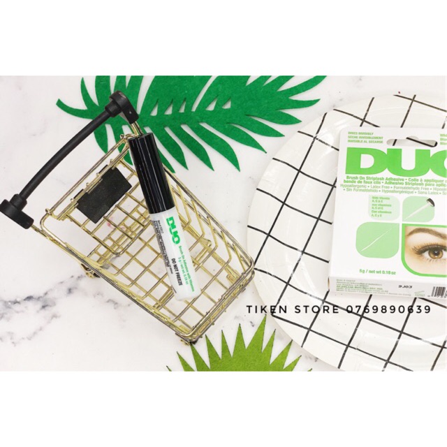 Keo dán mi Duo Brush On Striplash Adhesive