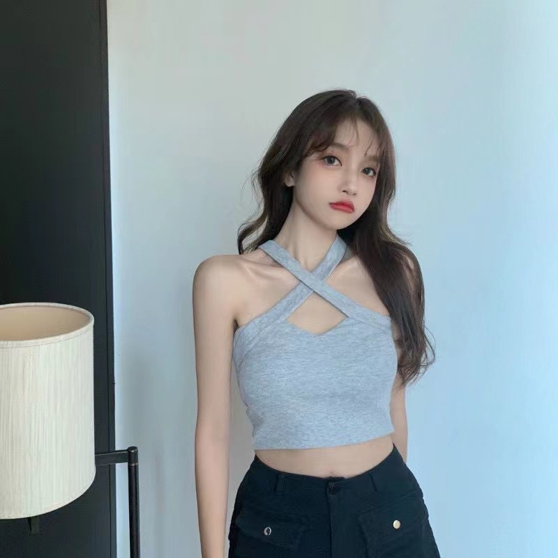 Áo Croptop Trễ Vai Thiết Kế Hở Lưng Quyến Rũ Cho Nữ