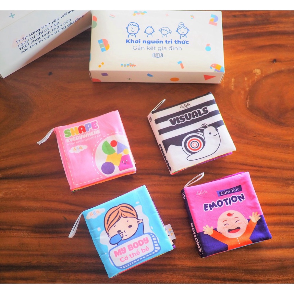 Bộ 4 sách vải cho trẻ nhỏ song ngữ Lalala baby