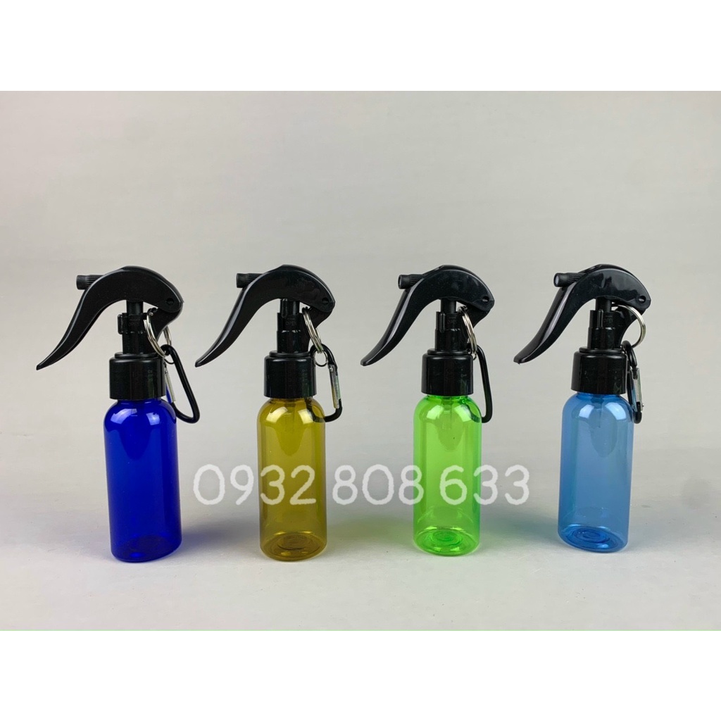 Chai Tròn Vòi Xịt Có Móc Khóa 60ml - Mix Màu Ngẫu Nhiên