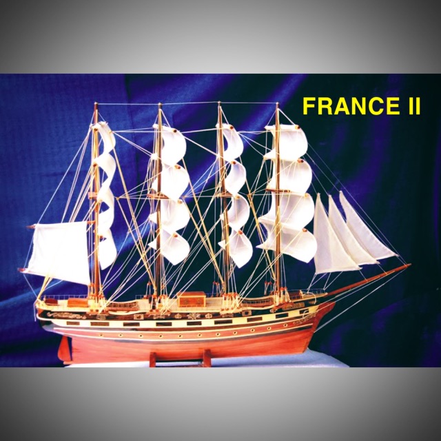 Tàu thuyền buồm gỗ France II 40cm