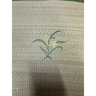 Chiếu cỏ trẻ em