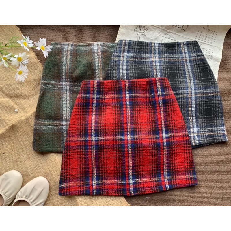 Chân váy dạ kẻ