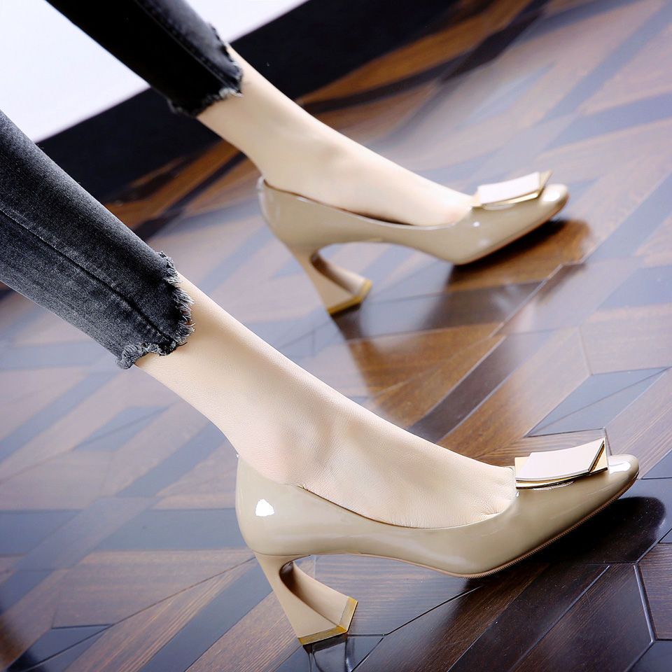 Giày Gót Dày Mũi Tròn Bằng Da Bóng Phối Khóa Kim Loại Thời Trang Công Sở Mùa Thu 22 Cho Nữ