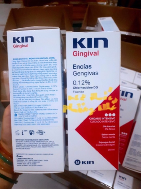 Thùng 12 chai nước súc miệng kin gingival.