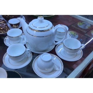 Ấm chén bát tràng vẽ vàng 18k( hàng đẹp có bảo hành hoen ố)